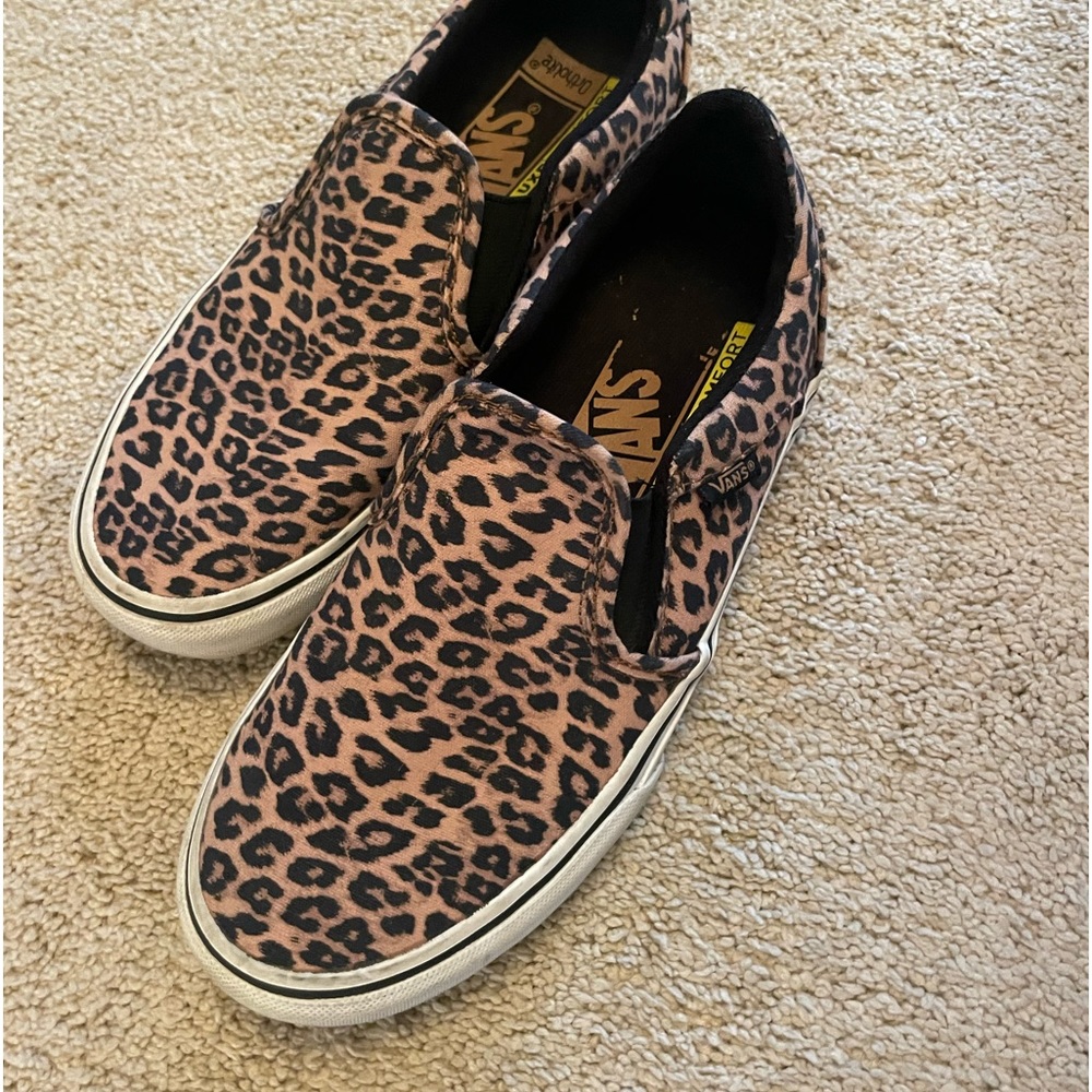 Vans slip on